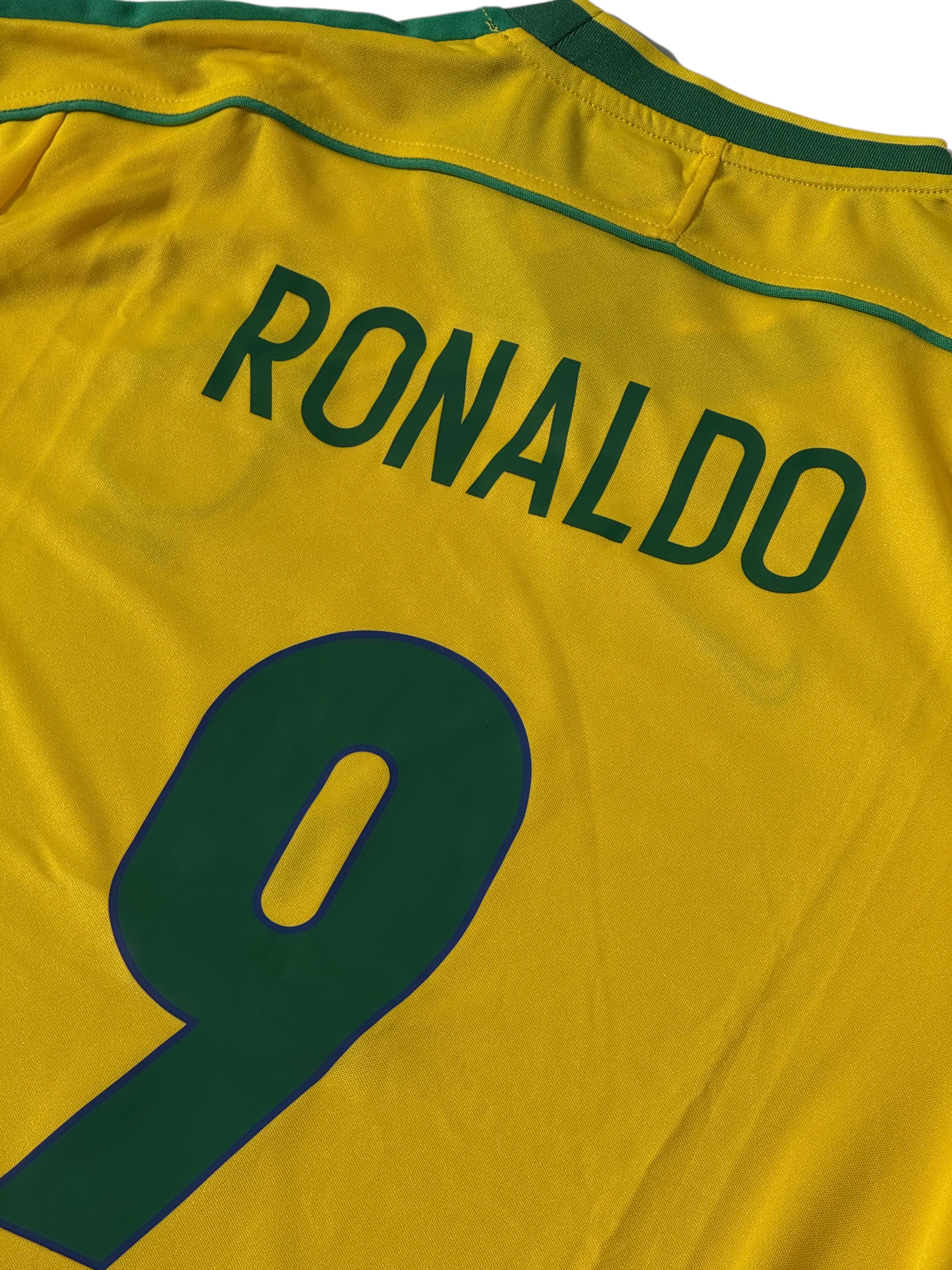 Jersey Local Brasil 2002.